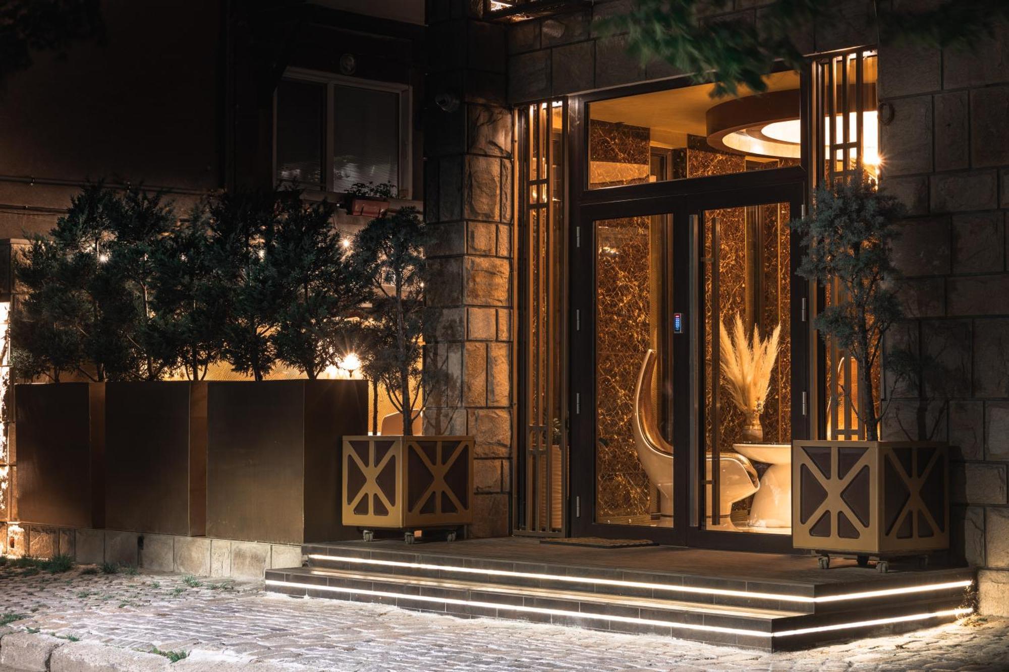 プロヴディフHidden Bank: Goldenアパートメント エクステリア 写真